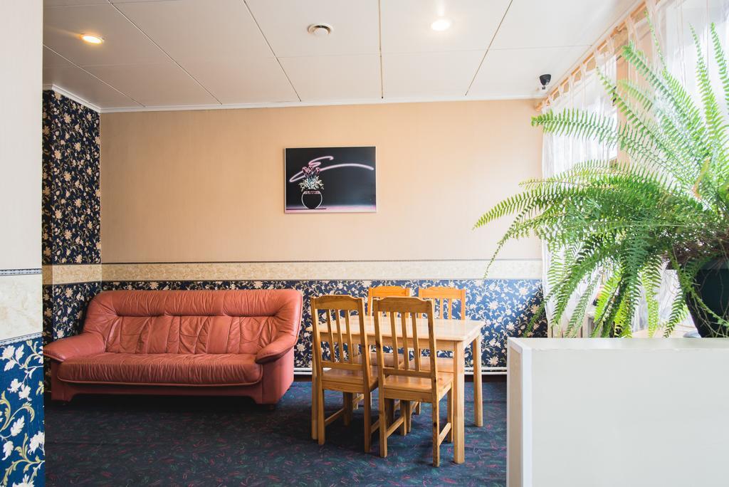 Maria Hostel Valga Ngoại thất bức ảnh